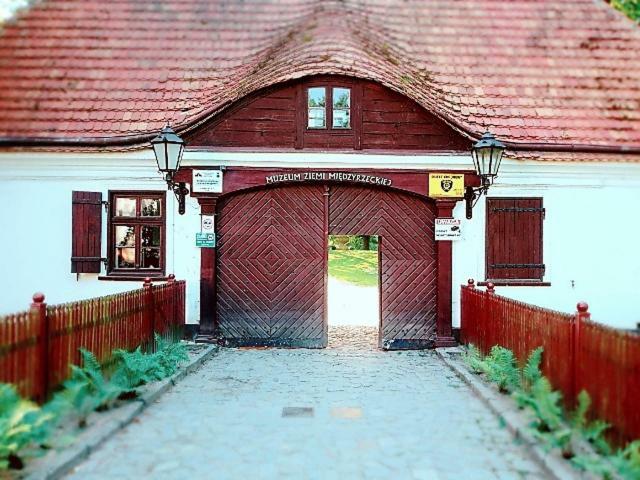 Pokoje Do Wynajecia Piastowska Międzyrzecz Екстериор снимка